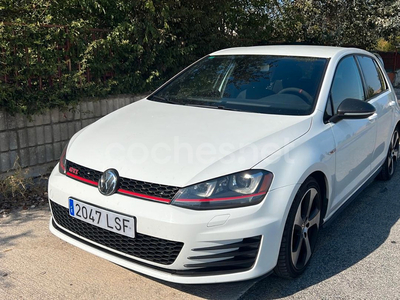 VOLKSWAGEN Golf GTI 2.0 TSI 220CV DSG BMT 5p.