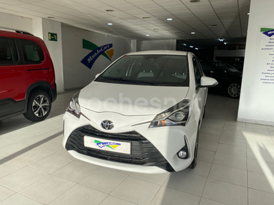 TOYOTA Yaris 1.0 70 Active