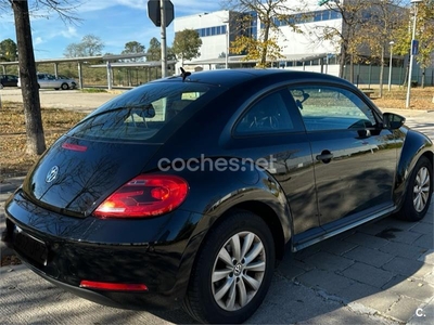 VOLKSWAGEN Beetle Connection 2.0 TDI 110CV BMT 3p.