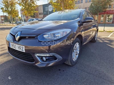 RENAULT Fluence Dynamique dCi 110 4p.