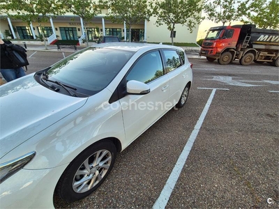 TOYOTA Auris 1.8 140H Hybrid Active Business Plus 5p.