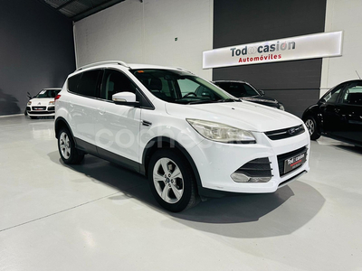 FORD Kuga 1.6 EcoBoost 150 ASS 4x2 Titanium 5p.