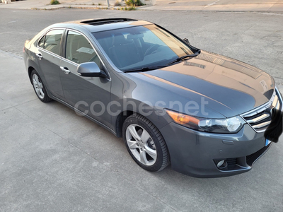 HONDA Accord 2.2 iDTEC Executive 4p.