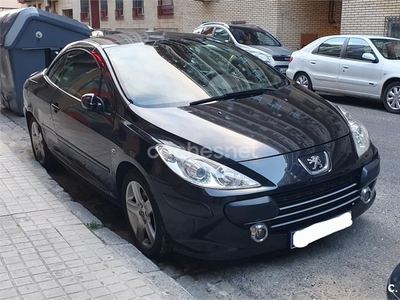 PEUGEOT 307 CC 2.0 HDi 136 Sport 2p.