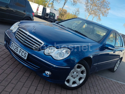 MERCEDES-BENZ Clase C C 280 4MATIC Elegance Auto 4p.