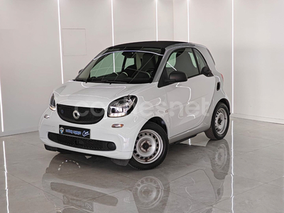 SMART fortwo 60kW81CV electric drive coupe