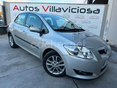 TOYOTA Auris 1.4 D4D Luna 5p.