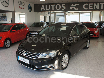 VOLKSWAGEN Passat 1.6 TDI 105cv Advance BlueMotion Tech 4p.