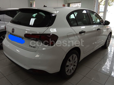 FIAT Tipo 5P 1.4 Fire 70kW 95CV Mirror 5p.