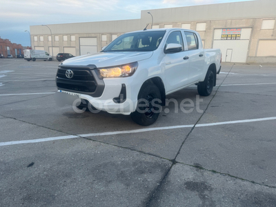 TOYOTA Hilux 2.4 D4D Cabina Doble GX 4p.