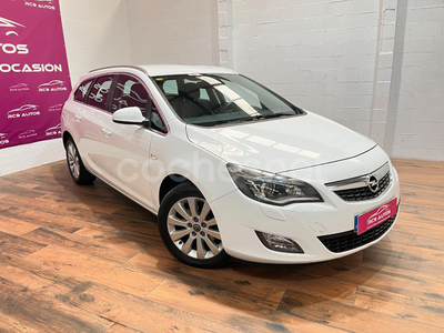 OPEL Astra 2.0 CDTi Excellence ST 5p.