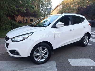 HYUNDAI ix35 1.7 CRDi Kosmo Sky 4x2 5p.