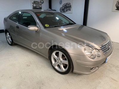 MERCEDES-BENZ Clase C C 160 K Sportcoupe 3p.