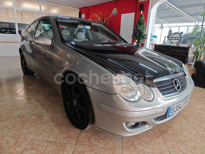 MERCEDES-BENZ Clase C C 180 K SPORTCOUPE SPORT EDITION 3p.