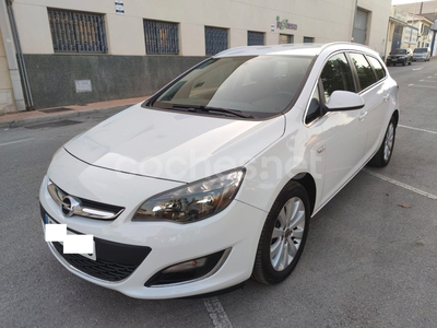 OPEL Astra 1.6 CDTi SS 136 CV Dynamic ST 5p.