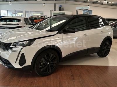 PEUGEOT 3008 Hybrid 225 eEAT8 GT 5p.