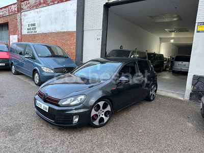 VOLKSWAGEN Golf 2.0 TSI 210cv DSG 6 vel GTI 3p.