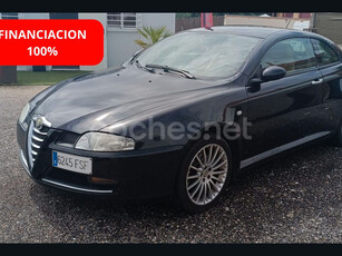 ALFA ROMEO GT 1.9 JTD Distinctive 3p.