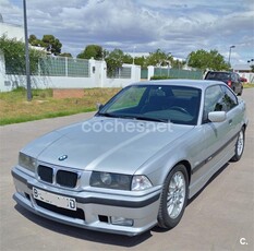 BMW Serie 3 323I COUPE 2p.