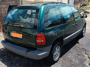 CHRYSLER Voyager