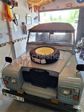 LAND-ROVER Defender