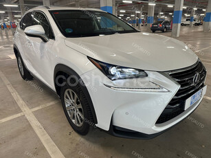 LEXUS NX 300h Corporate 2WD Navibox 5p.