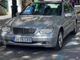 MERCEDES-BENZ Clase C C 220 CDI CLASSIC 4p.