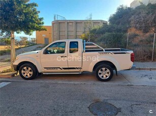 NISSAN NP300 Pick Up