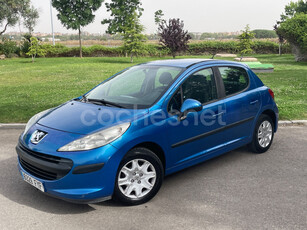 PEUGEOT 207 Confort 1.4 75 5p.