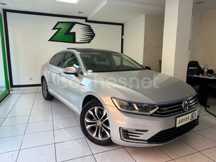 VOLKSWAGEN Passat GTE 1.4 TSI 218CV DSG 4p.