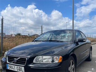 VOLVO S60 2.4D Momentum 4p.