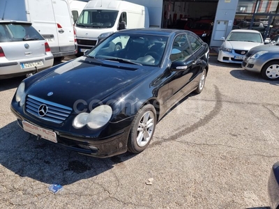 MERCEDES-BENZ Clase C C 180 K SPORTCOUPE 3p.