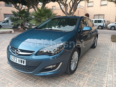 OPEL Astra 1.7 CDTi SS 110 CV Excellence