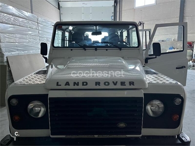 LAND-ROVER Defender