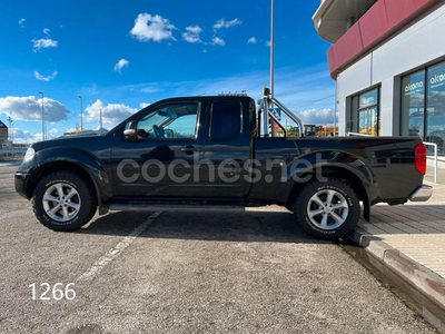 NISSAN Navara 4X4 King Cab SE