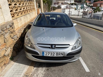 PEUGEOT 307