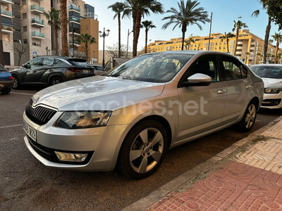 SKODA Octavia 1.4 TSI 140cv DSG Ambition 5p.