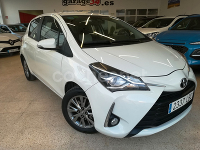 TOYOTA Yaris 1.5 100H Active