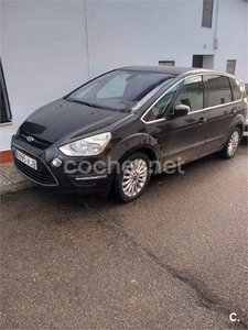 FORD SMAX