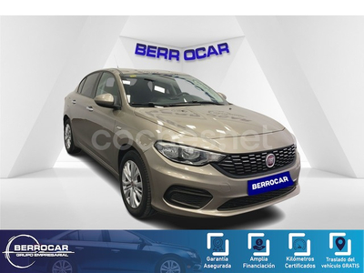 FIAT Tipo 1.4 16v Easy 70kW 95CV gasolina 4p.