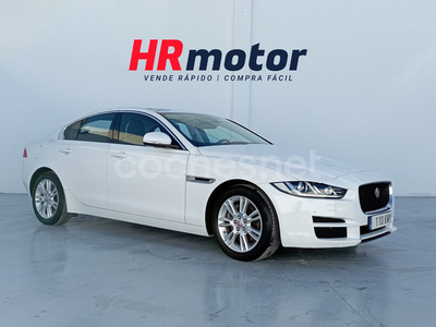 JAGUAR XE 2.0 Diesel 132kW RWD Pure Auto 4p.