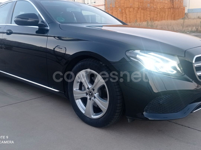 MERCEDES-BENZ Clase E E 220 d 4p.