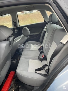 SEAT Cordoba 1.9 TDI 100 CV STELLA 4p.