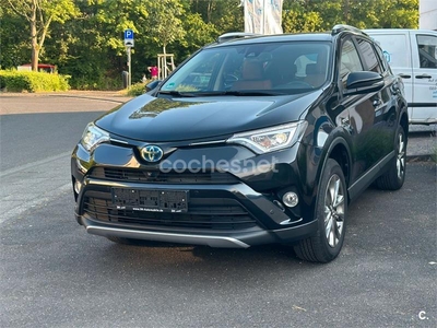 TOYOTA Rav4 120D AWD Advance 5p.