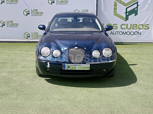 JAGUAR S-Type 2.7D V6 Executive 4p.