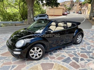 VOLKSWAGEN New Beetle 1.6 Cabriolet 2p.