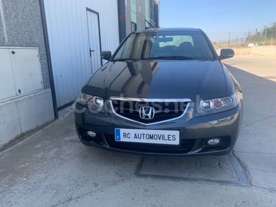 HONDA Accord 2.4 Executive Piel Nav 4p.