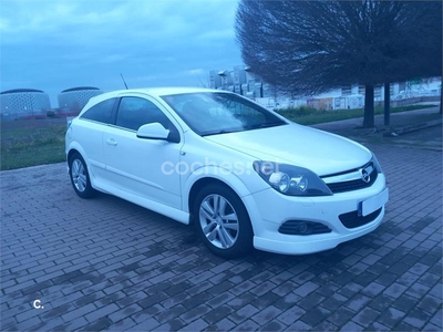 OPEL Astra 1.7 CDTi ecoE 111 Years GTC 3p.