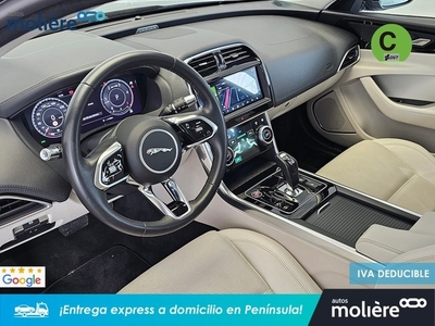 Jaguar XE 2.0 I4 SE RWD Auto 132 kW (180 CV)