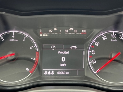 Opel Corsa 1.4 Business 66 kW (90 CV)
